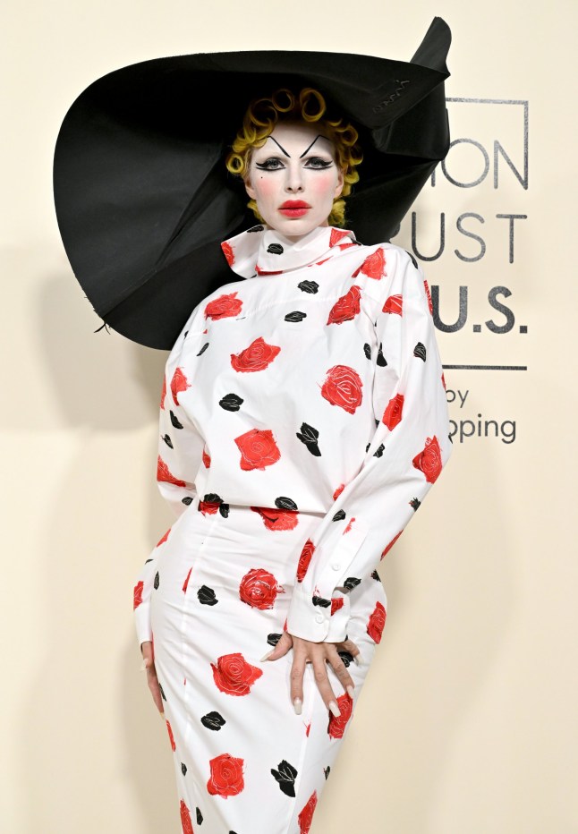 WEST HOLLYWOOD, CALIFORNIA - APRIL 08: Julia Fox attends the Fashion Trust U.S. Awards 2025 at The Lot at Formosa on April 08, 2025 in West Hollywood, California. (Photo by Axelle/Bauer-Griffin/FilmMagic)