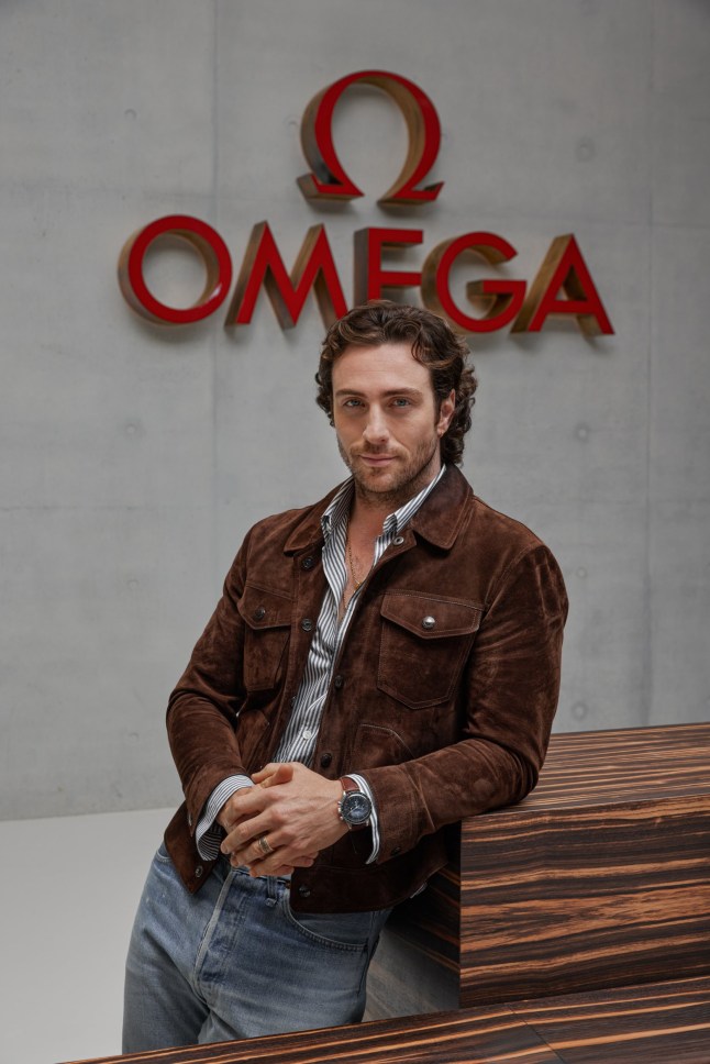British actor Aaron Taylor-Johnson, has joined OMEGA?s family of global ambassadors, bringing his commanding screen presence and commitment to excellence to the brand. The new partnership was celebrated together at OMEGA?s HQ in Biel, Switzerland, where Taylor-Johnson spent time exploring the renowned watchmaking facilities and heritage museum.